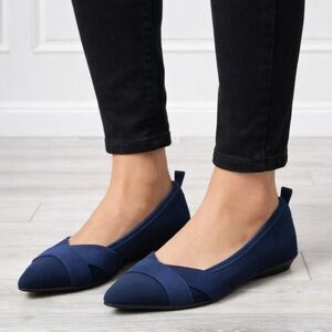 Anne Klein Orah Modern Feminine Minimalist Comfort Ballet Flats 7.5M